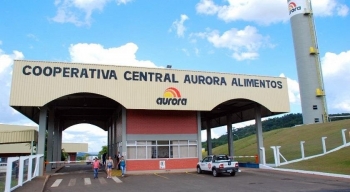 AURORA: Cooperativa reafirma compromisso com empregos e contrata pessoal demitido de indústria têxtil  