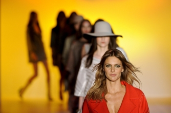 Festival SPFW+ Ressignificar / Origens