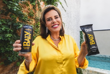 Coco Leve e Baly lançam collab e trazem Narcisa Tamborindeguy como rosto da campanha “A Resenha Subiu de Nível”