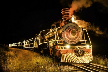 Maria Fumaça - Trem do Vinho em clima de Natal