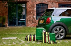 MINI, o queridinho do cinema completa 60 anos