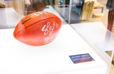 Curitiba recebe maior coleção de itens de futebol americano da América do Sul