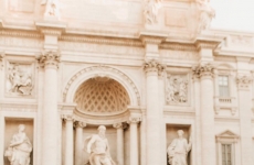 Fashion Specialist desfila diferentes estilos em projeto realizado na Europa