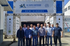 Comitiva do Alto Vale do Itajaí visita a SC Expo Defense