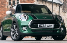 MINI, o queridinho do cinema completa 60 anos