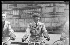 Mecânico, motociclista, piloto, fundador. Você sabe quem foi Walter Davidson?