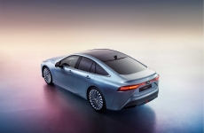 Toyota avança para o futuro da mobilidade a hidrogénio com segunda geração do Mirai