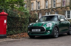 MINI, o queridinho do cinema completa 60 anos