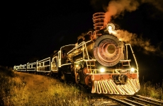 Natal Sobre Trilhos na Maria Fumaça - Trem do Vinho, uma viagem com a essência e encantamento do Natal