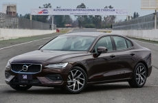 Volvo Car Brasil lança o novo sedã esportivo S60