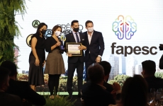 Fapesc recebe prêmio Empresa Cidadã da ADVB/SC 2021 