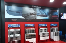 Empresa catarinense desenvolve palhetas automotivas para modelos da marca Tesla