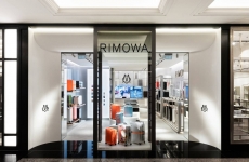 RIMOWA abre sua primeira loja no Mall Of The Emirates, em Dubai