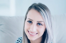 Vitoria Censi Todesco: empreendedora ajuda mulheres a conquistarem liberdade financeira