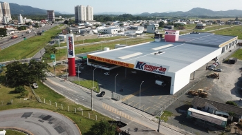 Grupo Koch avança entre os maiores no setor supermercadista do Brasil e atinge 1ª posição em Santa Catarina