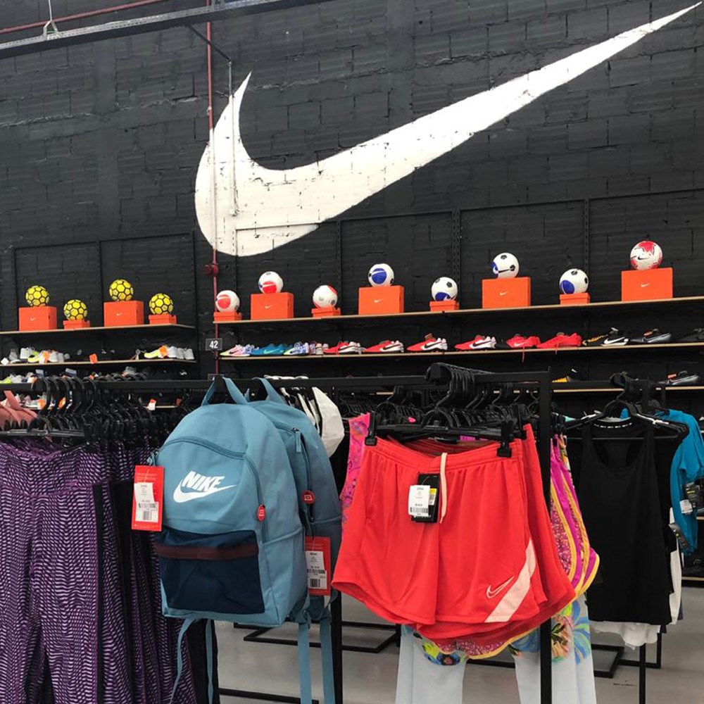 Найк outlet nike. Nike Peru.